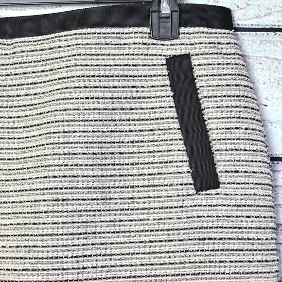 Loft Black White Metallic Stripe Tweed Skirt 10 - Picture 2 of 7